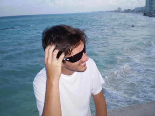 lpgiuliano's profile picture. I N C R Í V E L !!!