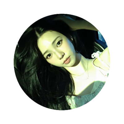 ❝ living life in my own little world ❞