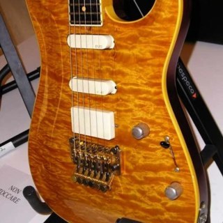 helicopter_red's profile picture. 