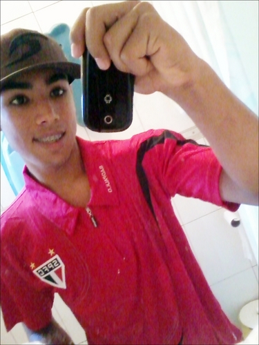 reggaeiro & Funkeiro ♫, Signo Sagitário , Tricolor Spfc . FexÁ comigo qe fexo contigo $ . nn sou malÁ são seus olhos de inveja $$ ✈ Cel : 6262-2065 Oi Oi (8