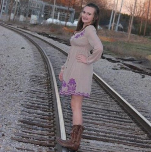 abbypitts's profile picture. 