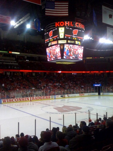 UW Badger hockey Stats guy/Steamfitter Local 601/talent stats for BTN and ESPN and FSN Wisconsin.Past Verona Area High School Varsity Baseball coach.