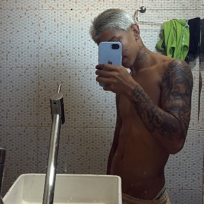 Liah Nobre