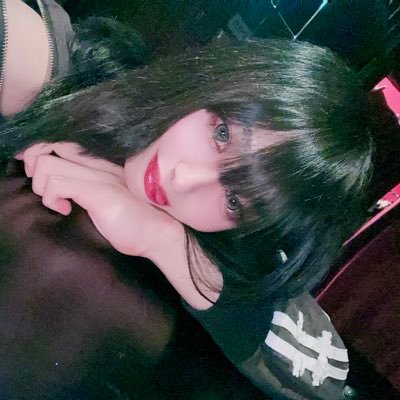 自称日本1可愛い男の娘。新宿２丁目の男の娘コンカフェミッドナイトエスケープで会えるやさんしてます 会いに来てくれる方気軽にDMください！出勤日とか出勤時間も調節可能です⭕️ インスタ(@ tukino_dayo)