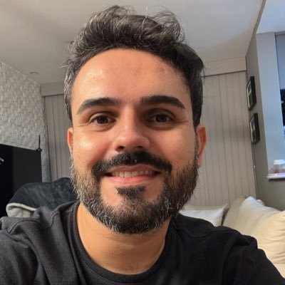 👽🌎 Curioso em universo, Calcinha Preta, dados, política e tudo que for bem chato. 🇭🇺Fluminense Football Club
