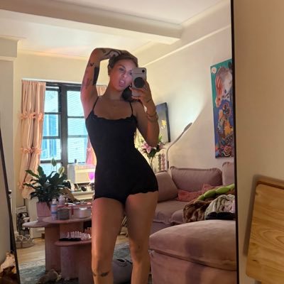 Adventurous spirit with a love for laughter and good company. I’m all about deep conversations, spontaneous adventures, and finding a partner who can match me.