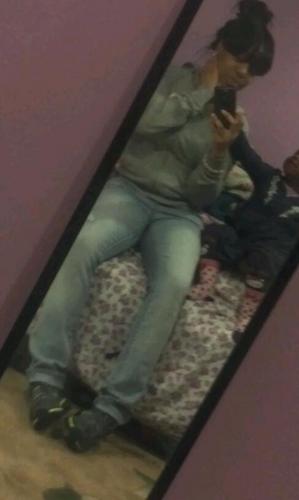 litESkiNHUNNiEE's profile picture. 18|I LOvE LifE & tHE pEOplE iN it |IM MORE dAN 160 CHARACtERS |jUSS fOllOw ME dEN yU wOUld fiNd OUt :)