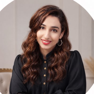 PhD pharmaceutical scientist | pharmacy brain 💊💉 Food science heart 👩🏻‍🔬🧪🧫 Lost in books 📚  Powered by ☕️ 🥐🍕 Full time purple lover 💜