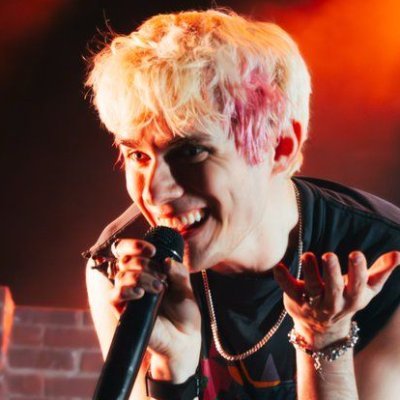 #AWSTEN: That's not a Pokémon, that's a man!! | irl werewolf, part-time hsr player