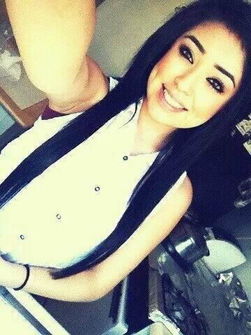 |Brenda|| 18 Fucĸ ωαт υ нυяd Яεcσηzε ωαт εw sεε] if you wanna know more hit me up &+ dont be a stranqer. Main : @HugooKiidd_xD (: