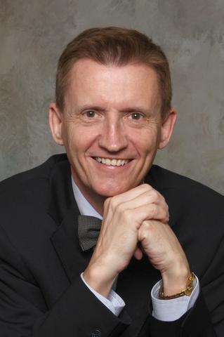 Keynote Speaker, and expert patient experience, employee engagement, & author of 6 books & the HCAHPS Breakthrough Webinar series.