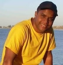 Eu era o ex mc chicão da furacão 2000 ..... mais agora eu sou dos 3 .. pai , filho e espirito santo ..