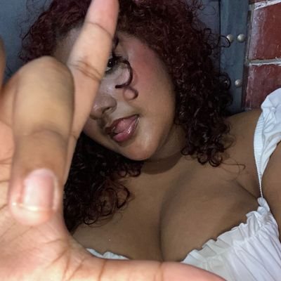 Princess who gets everything she wants, sends, gets my attention. 🌸
| Findom |