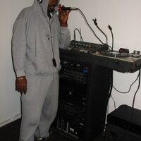 Daddy Hitop (@uniquesounds) Twitter profile photo