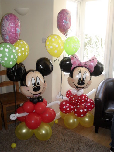 I am mum to 2 little monsters, wife to a bigger one and balloon lady to the rest. I decorate venues and also offer worry free home delivery service. :- )