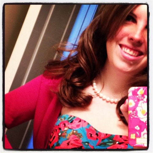 Clemson University Alum-Lover of the South, bows, ruffles, and all things brightly colored-a should be party planner who's actaully an accountant.