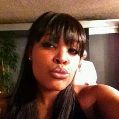 PRETTYFUKNHOT's profile picture. Silly,Sweet,agressive, Smart and spicey