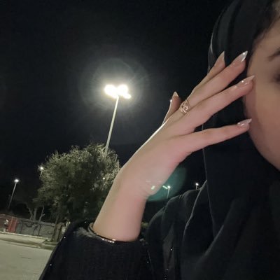 سوالف خاثرة ، إجهلني لا أُريد المعرفة.
#6alal