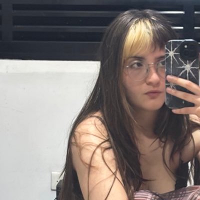 i hate being a girl I wish I was a computer virus