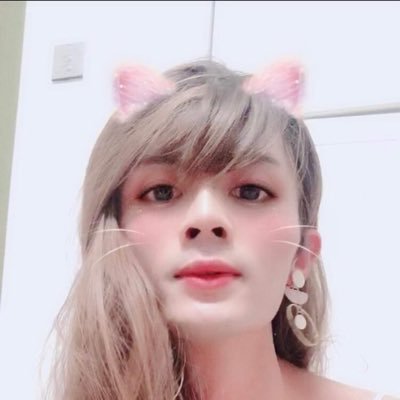 sissykatie77's profile image