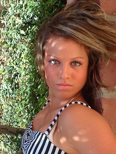 BbyLuv25's profile picture. 