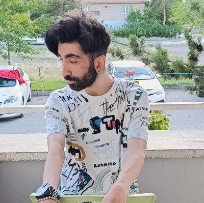 🐺🇹🇷 𐱅𐰇𐰼𐰚 🇹🇷
El sueño de un niño