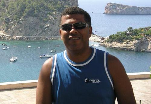 claudiojsantos's profile picture. 