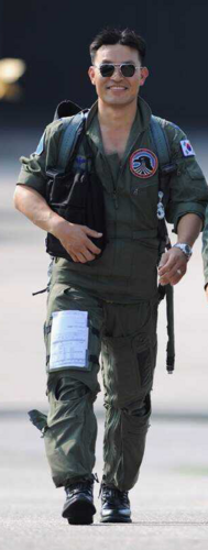 ROKAF pilot. Blackeagles #4 Slot