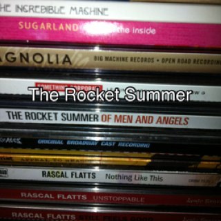 LostInChaos13's profile picture. 