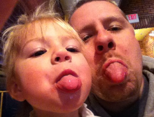 daddymoz's profile picture. 