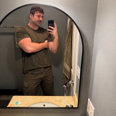 semi retired Twitter Gay