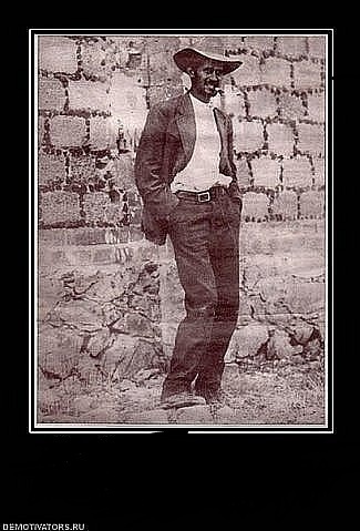 NOODLES11111's profile picture. Когда мужчина открывает дверь своей машины для своей жены, Вы можете быть уверены в одном из двух: или у него новая машина или новая жена.