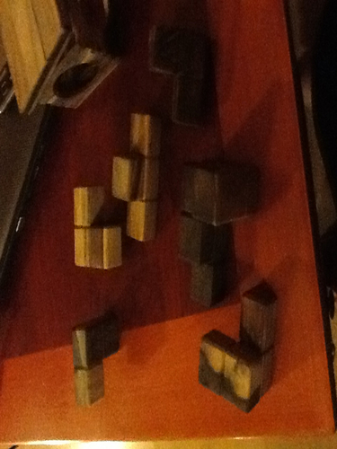 joker27a's profile picture. 공수래 공수거
색즉시공 공즉시색
이 두가지만 이라도 깨우치자