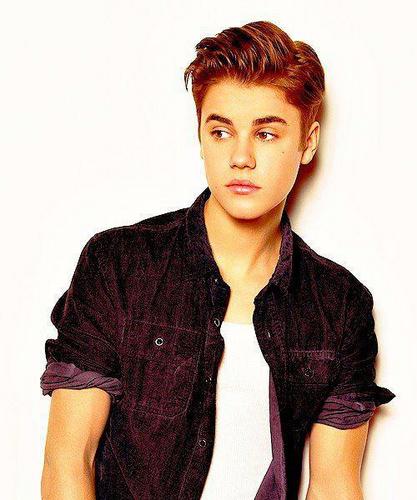 I'm a BELIEBER!!!! I love @justinbieber @littlecbeadles !!!! I'm 13 years old !!! Smile to Life !!!