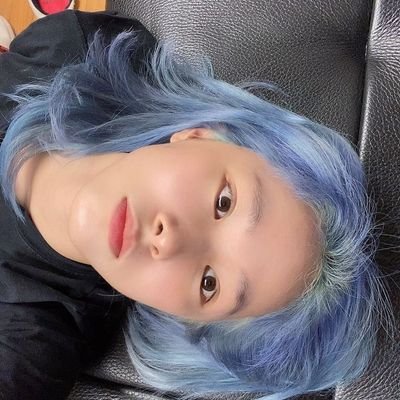 ㅤㅤ  ㅤㅤ    Jesus, livros e bangtan...💭