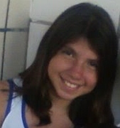 Ñ me iluda dizendo me amor provocando um sorrizo ,pra no futuro me rejeitar provocando um lagrima.