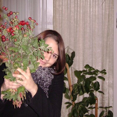 Profile Picture of Baciu Laura-Andreea (@BaciuLLaura) on Twitter