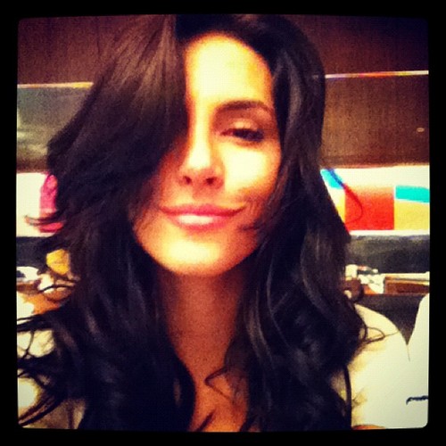 FC criado dia 14.12.2011 paraa Linda da Mel Fronckowiak nossa pimentinha .. Nós te amamos D++...este twitter foi criado especialmente para vc...