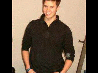 14johnnyV's profile picture. 