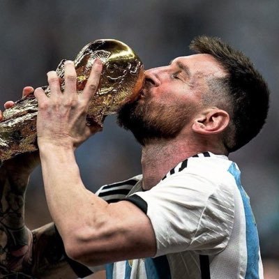 #Messi10