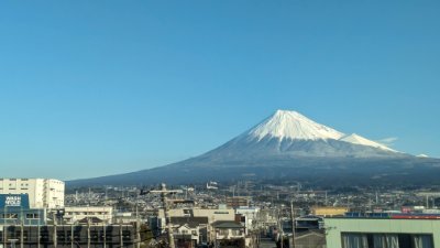 I love shinkansen window
