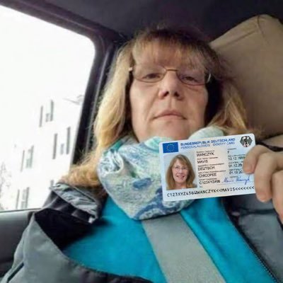 ICH HABE EINE LOTTERIE VON 758 Millionen DOLLAR GEWONNEN, ALSO BIN ICH BEREIT, MEINEN ANHÄNGERN JEWEILS 30.000,00 € ZU GEBEN