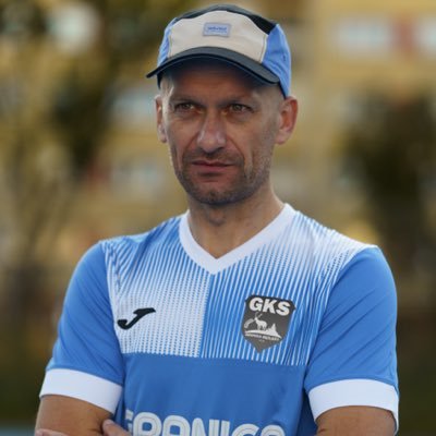 Odzież @JomaSport w Polsce - zapraszam 📱
Trener UEFA B ⚽
https://t.co/CyGV14zEGN 🌳