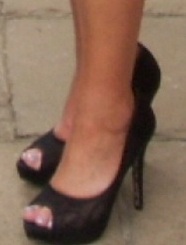 sbjj24's profile picture. Likes food & wine. Runs (not enough). Muddling through life.