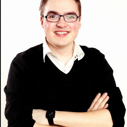 StianSaur's profile picture. kveldsredaktør i Nordlys, med hjertet plantet i Nord-Norge ❤️