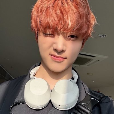 𝖯𝗋𝗂́𝗇𝖼𝗂𝗉𝖾 ⠀⠀ 𓉣 ⠀⠀ ⎯⎯⎯⎯ ⠀
𝖽𝖺𝗌⠀𝗋𝗈𝗌𝖺𝗌⠀ ⠀𝑒𝒻．⠀𝖼𝗎𝗋𝗂𝗈𝗌𝗈⠀ ⠀
𝗉𝗈𝖾𝗍𝖺⠀ ⠀＆⠀ ⠀𝗅𝗂𝗋𝗂𝖼𝗈⠀ ⠀𓆸