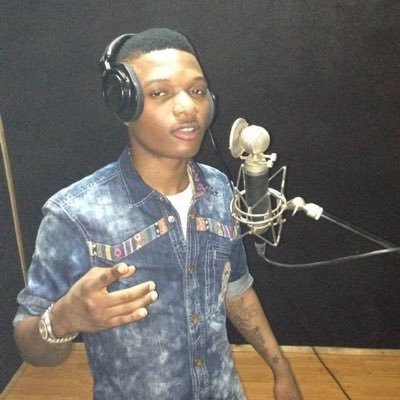 Wizkid Is Bigger than Fela 🦅 🪖 I love boobs 🤤🤗 @manutd