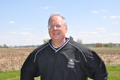 Follower of Christ, Husband, Father, Purdue fan and retired District Lead with Pioneer Seeds.