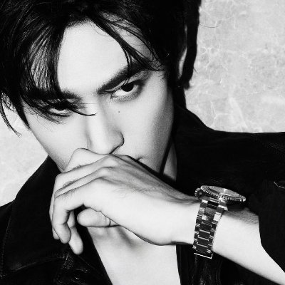 Karakter Crime OC (TW: NSFW, MDNI, DDDNE) kelahiran tahun 1996 ini digurat oleh 𝙏𝙀𝙍𝙍𝘼 — ❝ My oath was never selective. ❞
