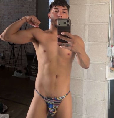 new to X be nice to me 😩 | bi bro here
